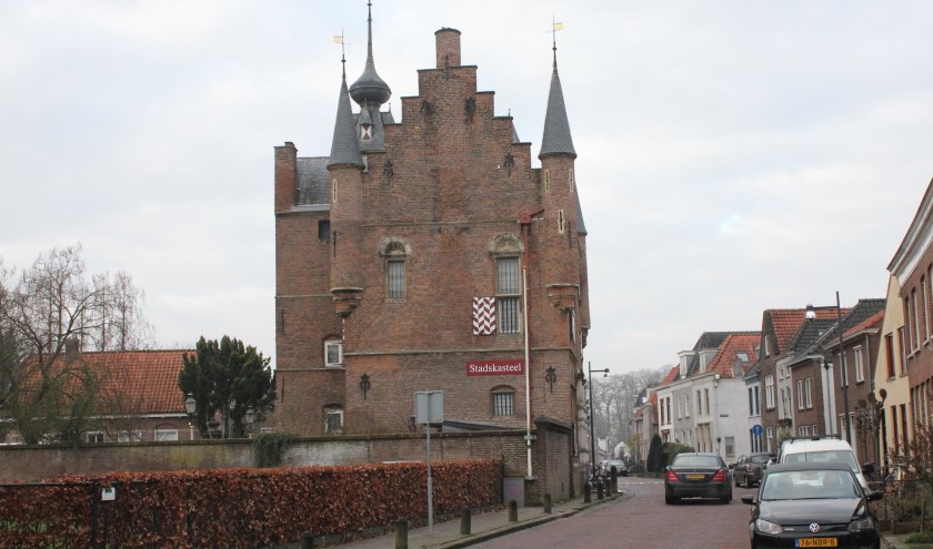 • Stichting Fiep Paviljoen wilde het paviljoen het liefst naast Museum Stadskasteel bouwen.