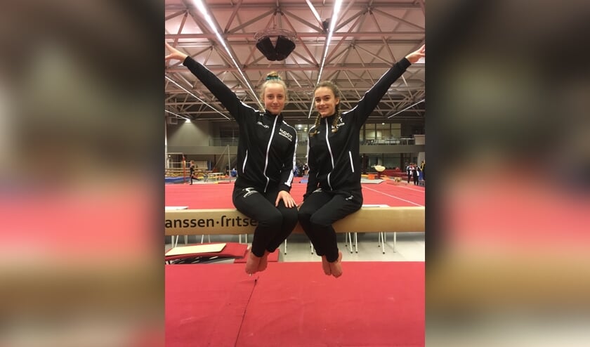 • Hélène Borsje (rechts) en Anna Bakker.