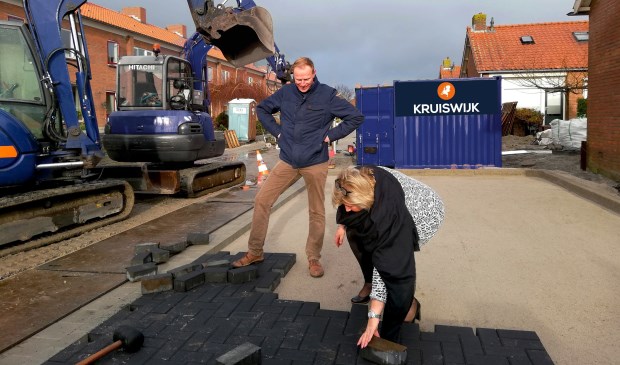 • Het 'eerste klinkermoment' door wethouder Ria Boere.