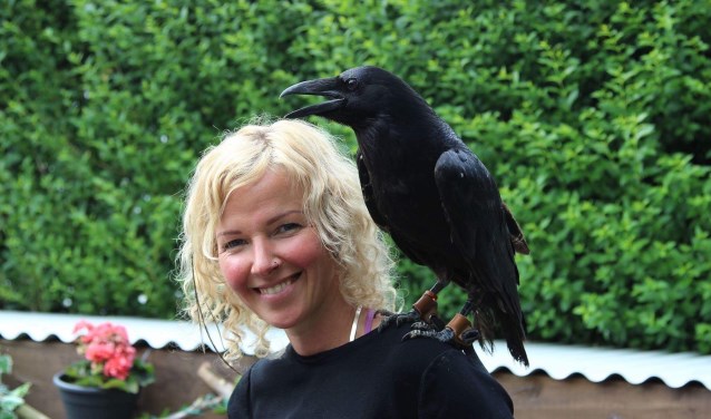 Femke noemt zichzelf een lichtwerker: ze wil graag mensen zich goed laten voelen.