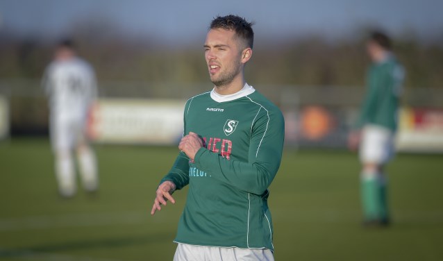 • Ivo Sluis in de (met 1-3 verloren) wedstrijd tegen VEP.