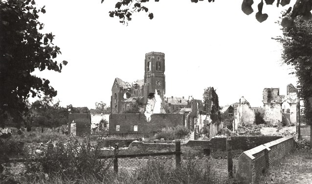 • Hedel is in de Tweede Wereldoorlog zwaar gebombardeerd. Daarom moesten inwoners elders hun heil zoeken.