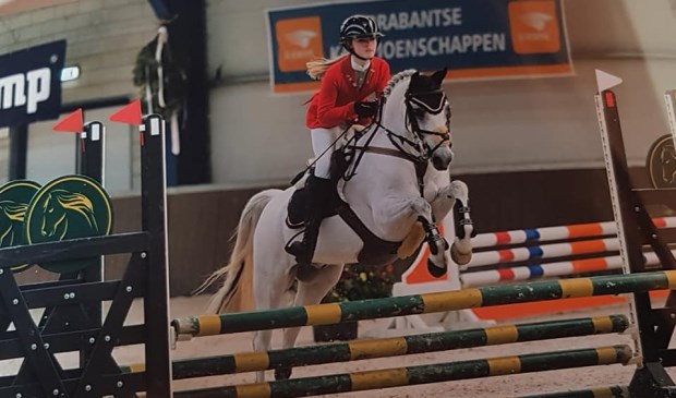 • Sarah Bogers in actie met Sun Ranch Sarros.