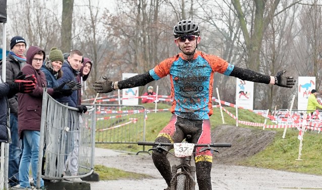 • Drievoudig winnaar Jesse Bikker uit Hoogblokland.