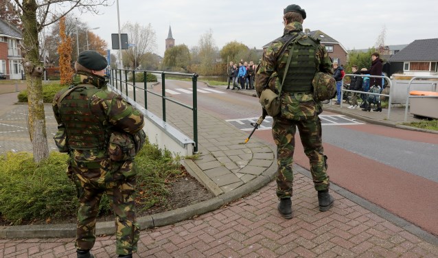 • In november 2018 hielden militairen een oefening in Bleskensgraaf.