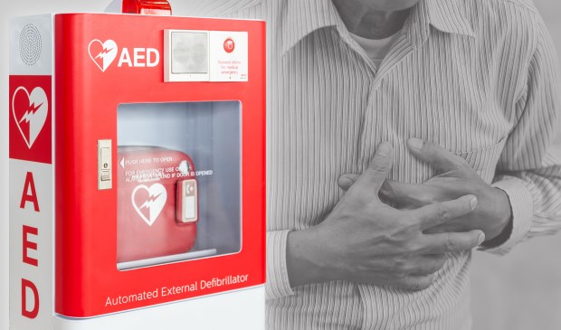 • Met een AED kunnen omstanders eerste hulp verlenen bij een hartstilstand.