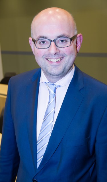• Burgemeester Martijn Vroom.