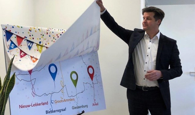 • Wethouder Bram Visser opende enkele weken terug het servicepunt in Arkel.
