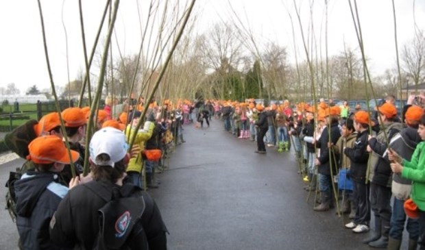 • Boomplantdag 2008 op het Drielse Bosch. Daarna kwam het plan stil te liggen.