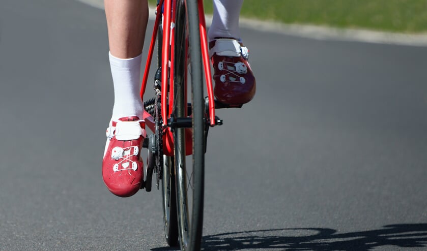 • Door een rommelig verloop van de koers kwam Anna van der Meiden niet verder dan een op zich knappe 15e plaats.