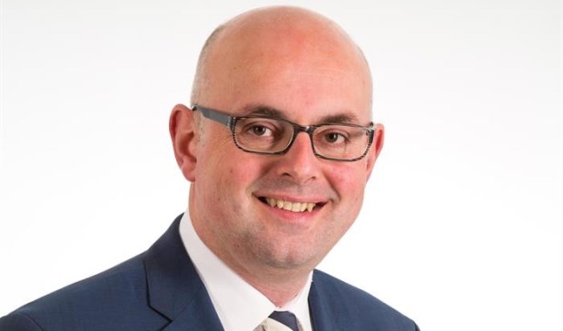 • Burgemeester Martijn Vroom.