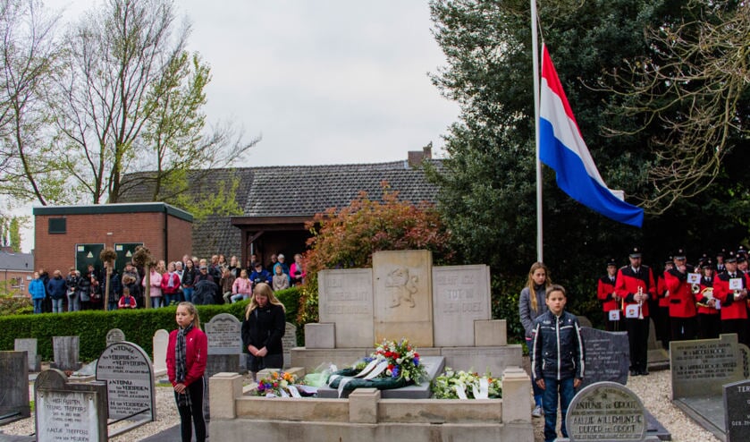 • De dodenherdenking in Heukelum in 2017.