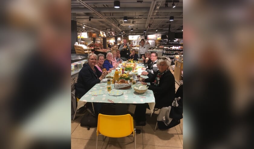 Gratis paasbrunch jumbo meentpassage