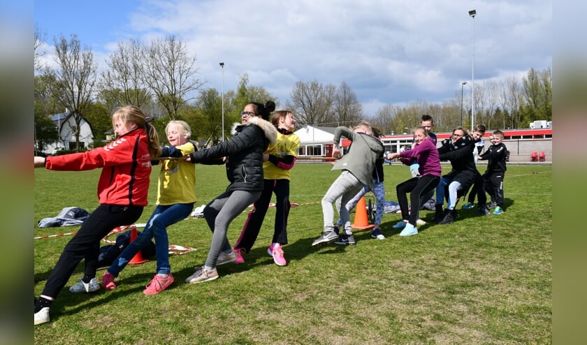 • Zo'n 350 kinderen deden mee aan de Koningsspelen.