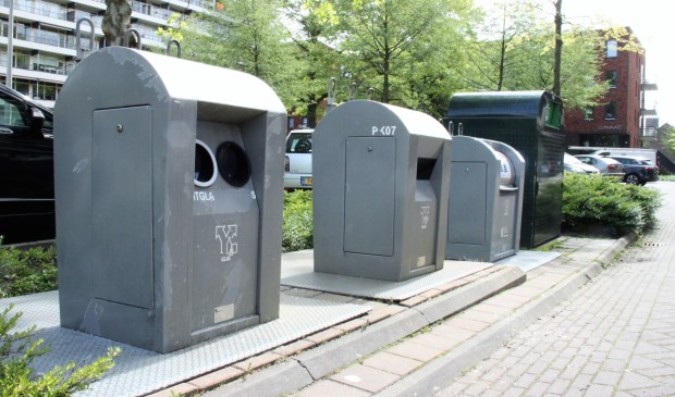 • Afvalcontainers in Krimpen aan den IJssel.