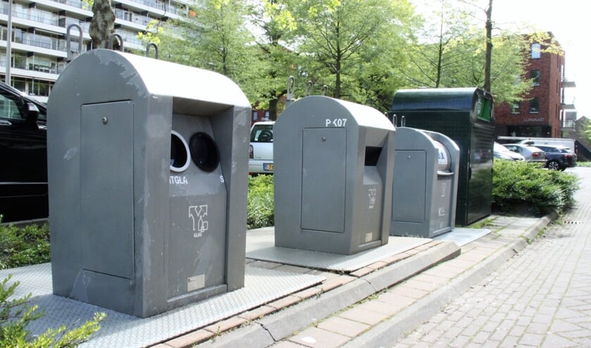 • Afvalcontainers in Krimpen aan den IJssel.