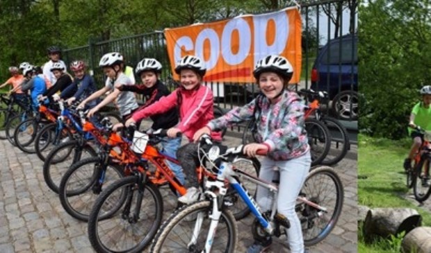 • Enkele deelnemers aan de fietstocht van SmdB Noordeloos.
