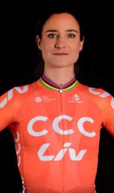 • Marianne Vos was zaterdag de sterkste in Yorkshire