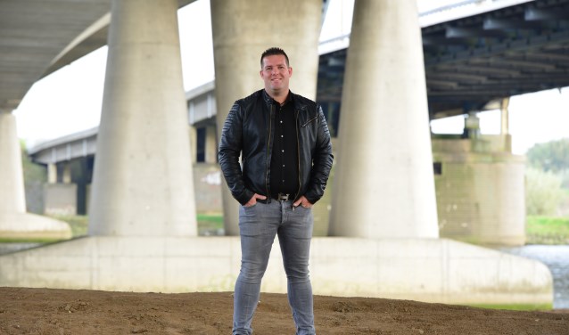 • Zanger Rocky Pauw: "Heel leuk om mensen een gezellige avond te bezorgen."
