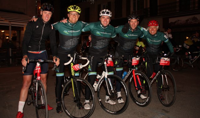 • V.l.n.r.: Sander van Viegen, Maurits Mooij, Jouke Geurts, Johan de Lange en Adriette Pols.