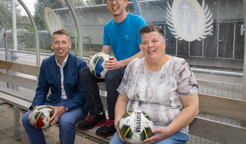• Drie initiatiefnemers van de 'meidenclinics'.