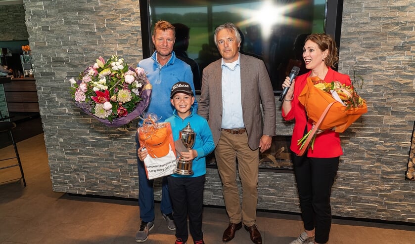 • Youp Orsel werd gehuldigd voor zijn sportieve succes.