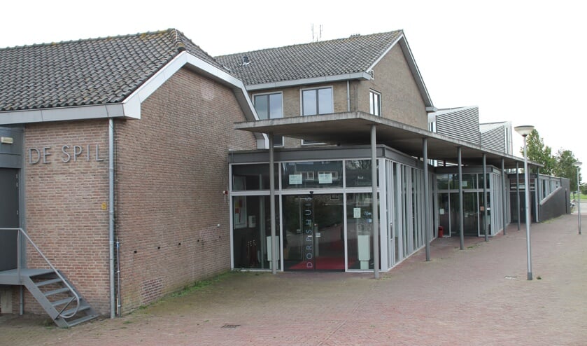 • Dorpshuis De Spil in Bleskensgraaf.