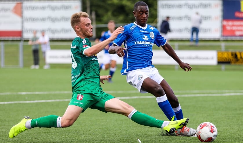 • FC Den Bosch-FC Dordrecht eindigde in Zaltbommel in 0-1.