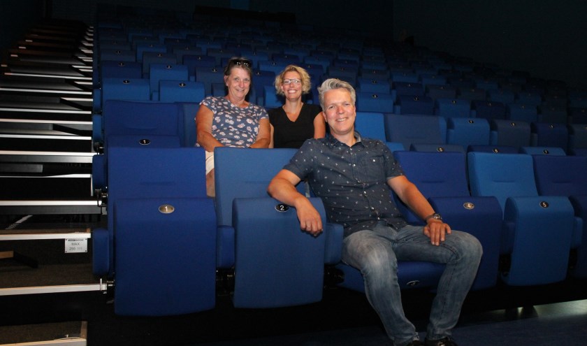 • V.l.n.r. Els Beving, Ellemieke Pots en Oscar Pots.