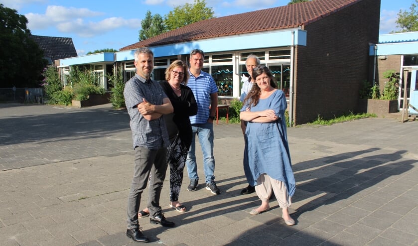 • Schuwacht strijdt voor het behoud van de Prins Bernhardschool.