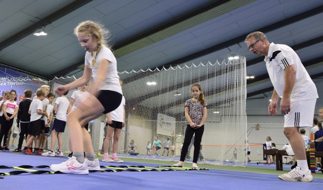 Schooltennis bij HTC Son Tennis! | Fotonummer: d67df7