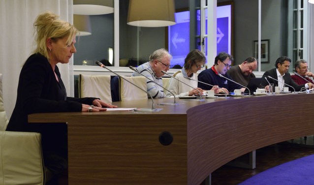 Annemie Martens, bestuurder van PlatOO (links op de foto) | Fotonummer: 730712