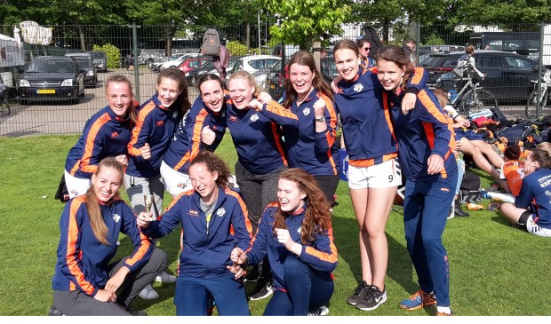 De meiden B van Apollo | Fotonummer: 811805