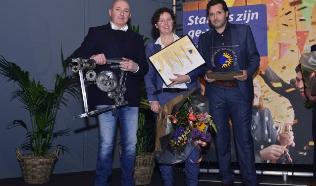 Joop, Rianne en Henri Kastelijns | Fotonummer: c1b5e2