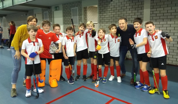 J8E1 HTC Son kampioen in de zaal | Fotonummer: 5cb4e8