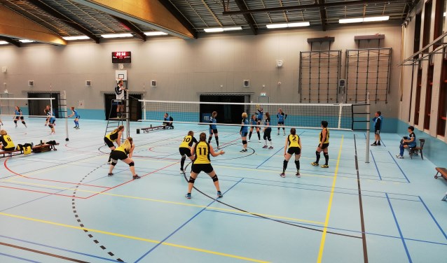 Dames 1 in actie tegen Riethoven | Fotonummer: 952623