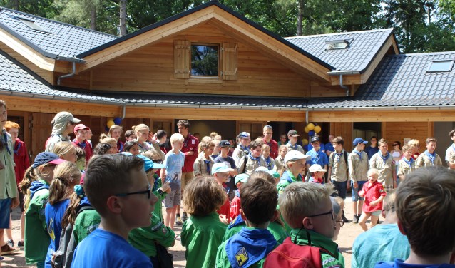 archieffoto: De scouts tijdens de opening van de blokhut in 2018 | Fotonummer: e75a4d