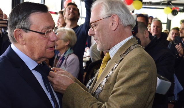 Koninklijke onderscheiding voor Frans van Vught | Fotonummer: 05a58f