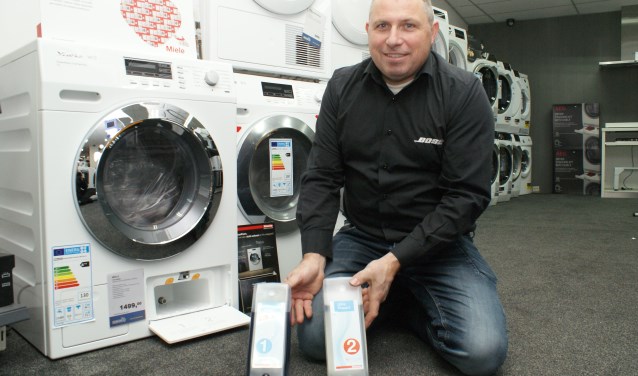 De nieuwste generatie wasmachines zijn veel beter op het milieu afgestemd. Gerard de Ru weet daar alles over. Foto: VSK