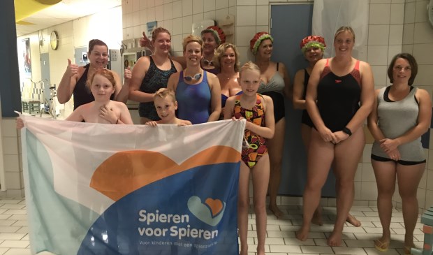 Een klein groepje Voorschotenaren tijdens de Winter Challenge maar een grote opbrengst! Het Wedde is trots!. Foto: Het Wedde