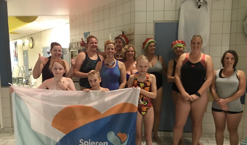 Een klein groepje Voorschotenaren tijdens de Winter Challenge maar een grote opbrengst! Het Wedde is trots!. Foto: Het Wedde