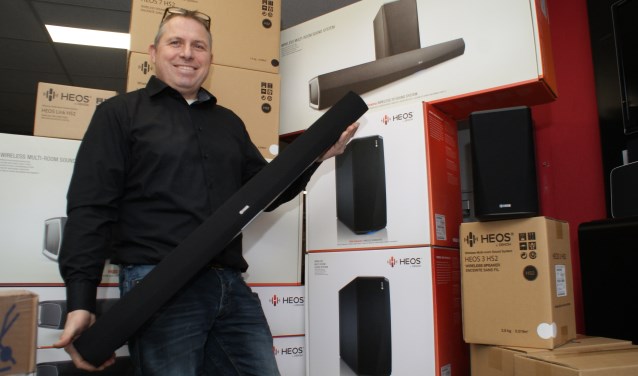 Gerard de Ru heeft zijn assortiment uitgebreid met een nieuw merk: HEOS by Denon. Foto: VSK
