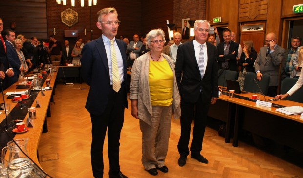 In een bomvolle raadszaal werden wethouders Mol, Lamers en Cramwinckel benoemd. Foto: VSK