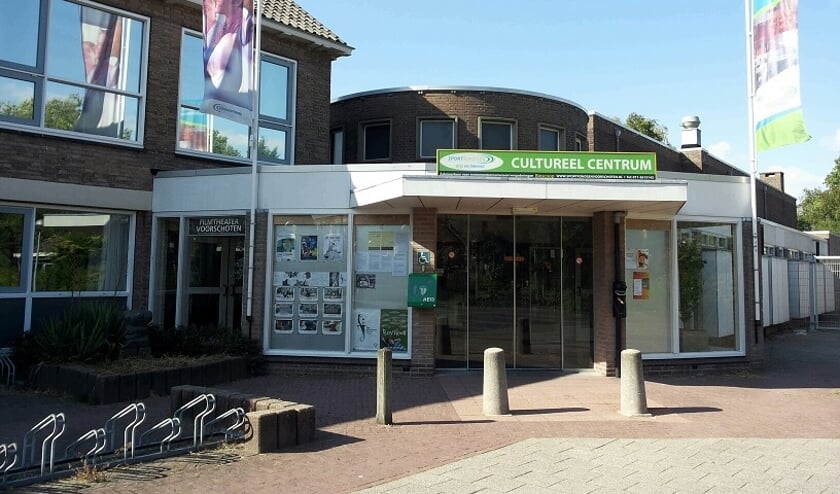 Vanwege de bezuinigingen wordt het Cultureel Centrum, een gemeentelijke accommodatie, verkocht. Foto: Pr