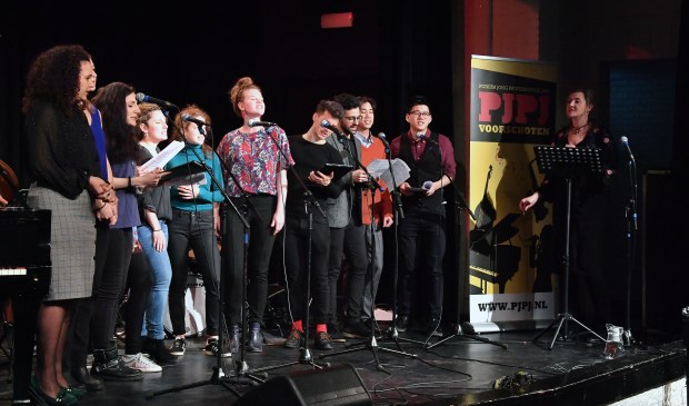 Het jazzkoor van het Koninklijk Conservatorium maakte indruk. Foto: pjpj