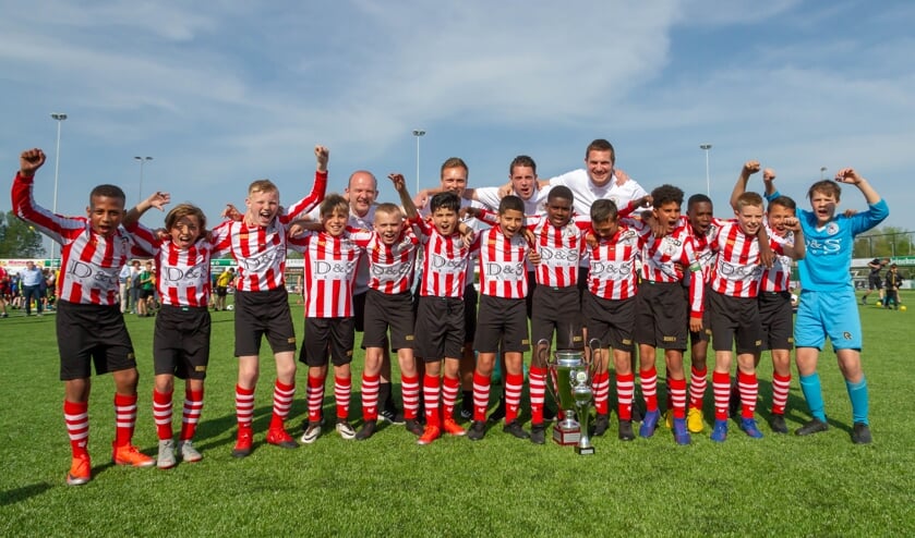 Sparta winnaar V'97 paastoernooi