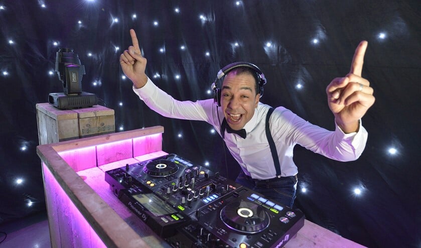 Seran van Wijk is genomineerd voor de categorie Beste bruiloft DJ. (foto: Pim Mul)