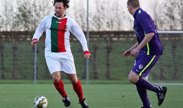 Rick Luiten (Stompwijk'92) stond na lange tijd weer in de basiself (foto: AW).