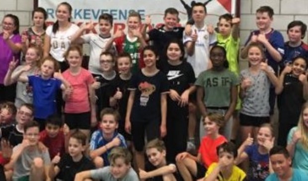De kinderen van Het Palet hebben een circuit gedaan van verschillende atletiekonderdelen. Foto: pr