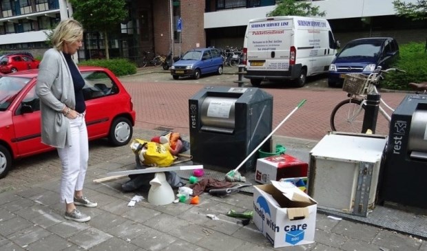 Met maatregelen per wijk hoopt wethouder Astrid van Eekelen dit soort taferelen in de toekomst te voorkomen. (Foto: Ap de Heus)
